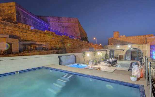 Waterfront Valletta House-tritoni hotels