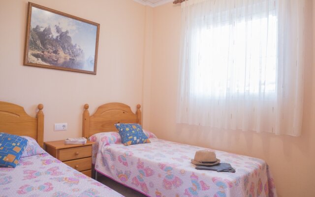 Apartamentos Marineu Canaret