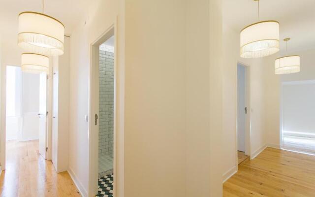 Chiado Deluxe Gem 4bdr Amazing apartment