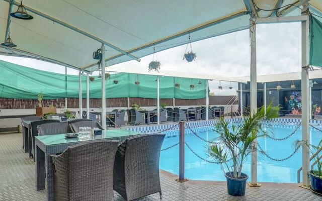 Treebo Trend Popular Hotel