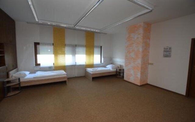 Monteurzimmer Esslingen 2019