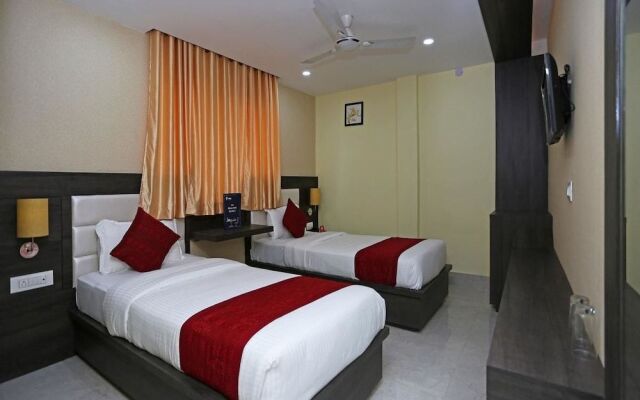 OYO 6709 Hotel L N International