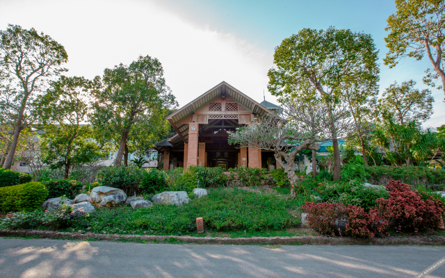 Khaoyai Fahsai Resort