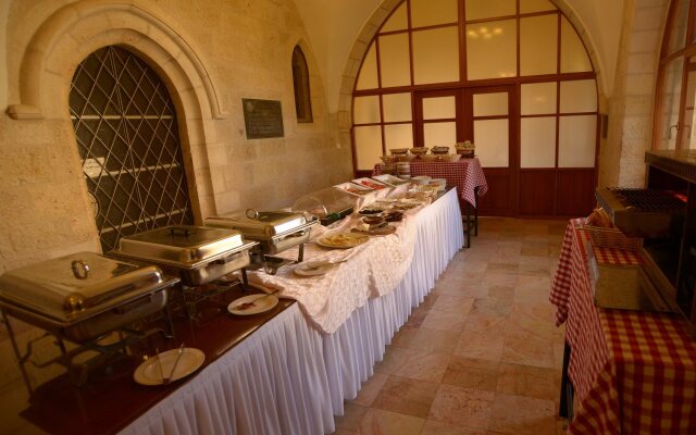 St. George’s Cathedral Pilgrim Guesthouse – Jerusalem