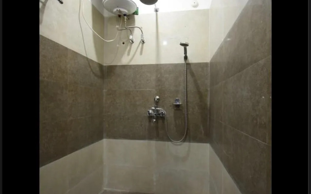 Parjaat Residency