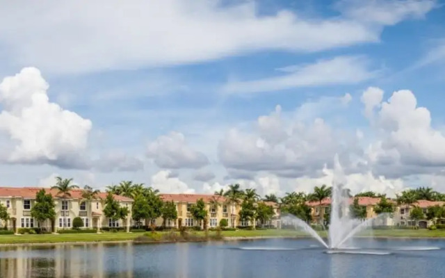 Landing Modern Apartment With Amazing Amenities Id5223