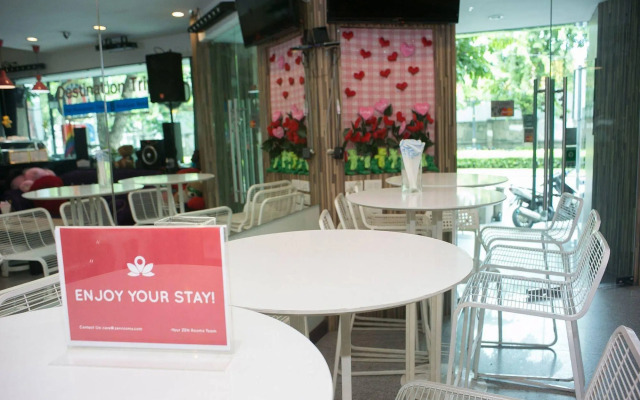 ZEN Rooms Silom 12