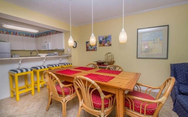 Pelican Beach 0712 2 Bedroom Condo by Pelican Beach Management