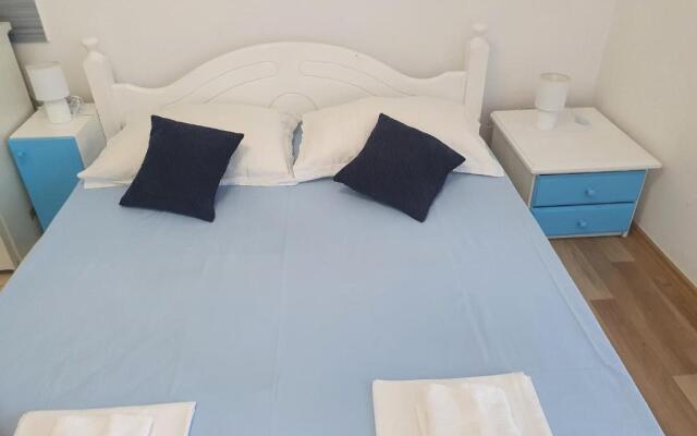 Studio Apartmani Ivanda