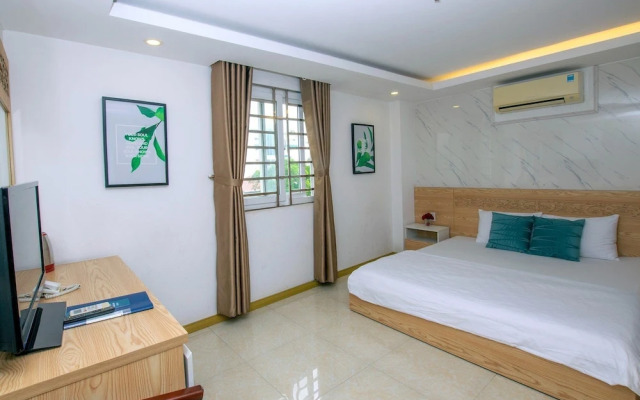 Nang Vang Hotel