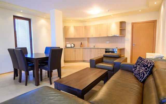 Parklands Hotel