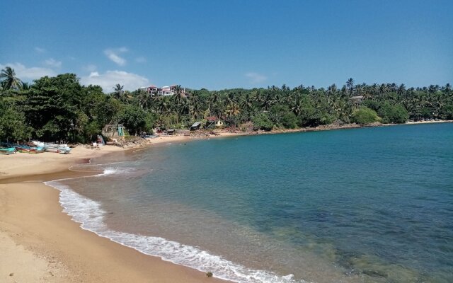 Surf Paradise Hotel
