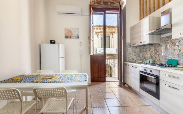 Sr-a522-linn12a1 - Hexagon House