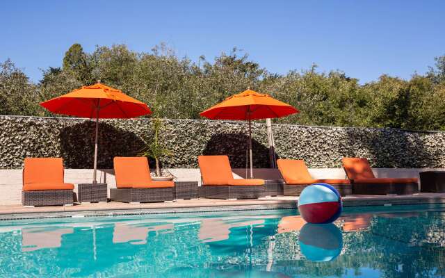 Inn At Pasatiempo