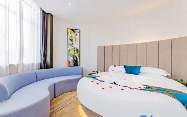 Lisi Boerman Hotel (Wanda Plaza)