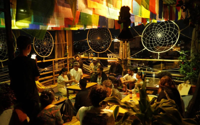 Planet Nomad Hostel By Shantipur