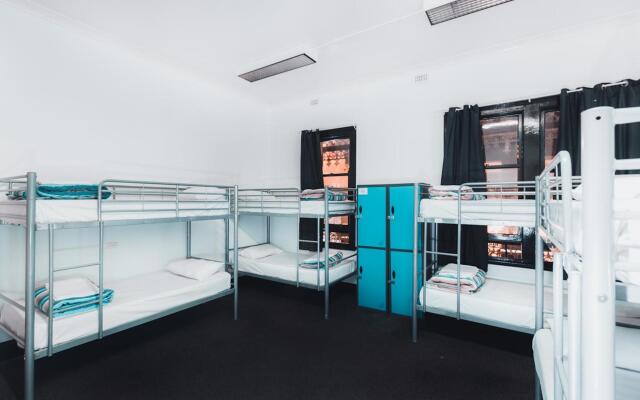 All Nations Brisbane - Hostel