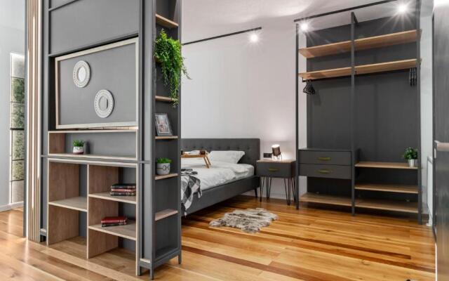 6Rooms