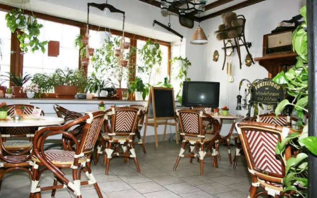 Pension bei Schinderhannes und Julchen