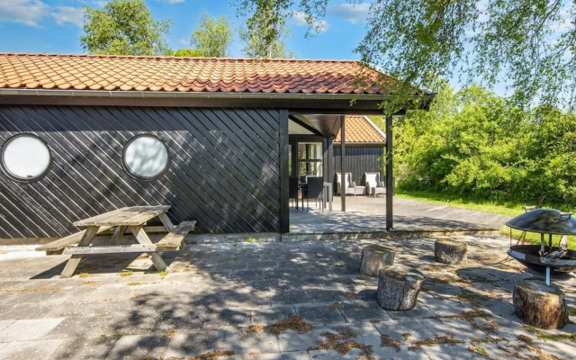6 Person Holiday Home in Ebeltoft