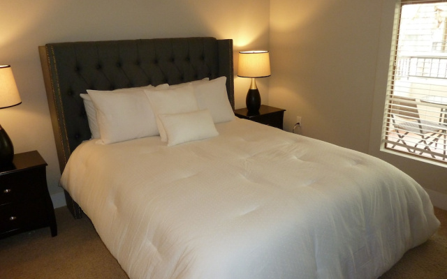 Glendon Apartments
