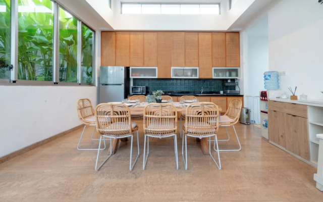 Maestro Bay View Villa