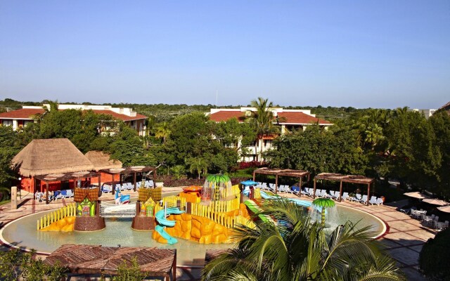 Bahia Principe Vacation Rentals - Quetzal Two-Bedroom Apts