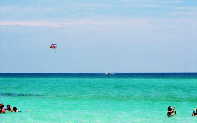 Majestic Sun Condos by Crystal Waters