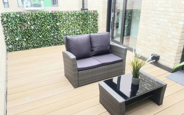LT Greenwich 3 Bed Townhouse