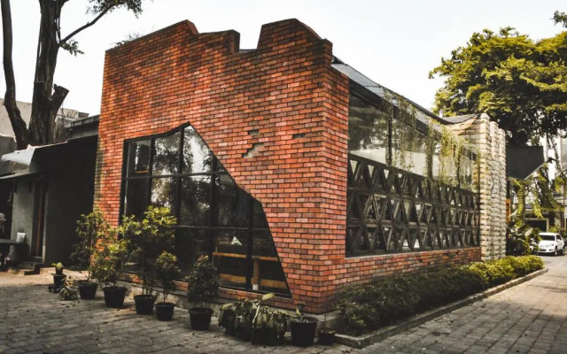 RedDoorz @ Panglima Polim 2