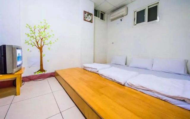 Secret Base Guest House