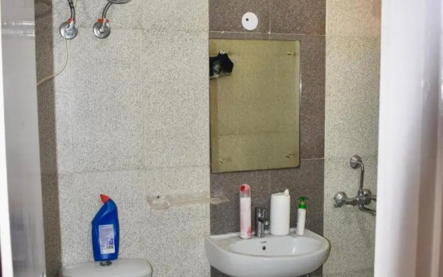 OYO 19306 Flagship Greenfields