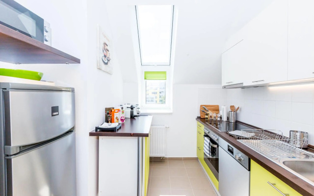 Simtown Suite Apartments