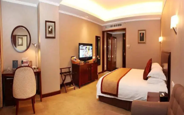 New Century Pujiang Hotel