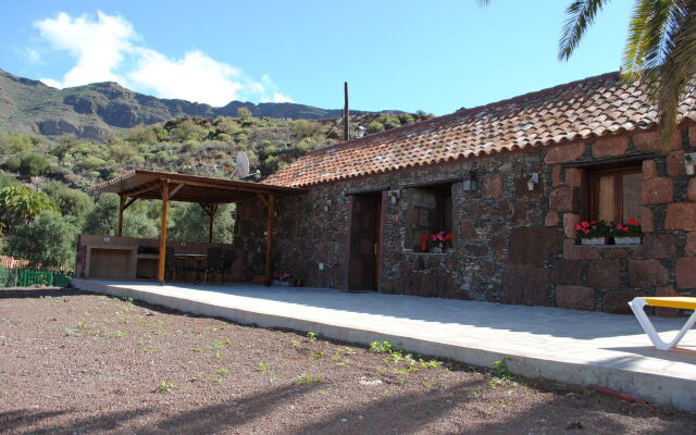 La Fuente de La Flora