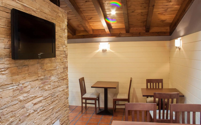 Hotel Entremontes