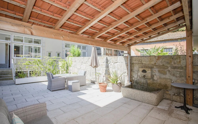 Liiiving - Downtown Secret Terrace