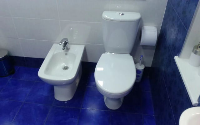 Hotel Lilo near Airport
