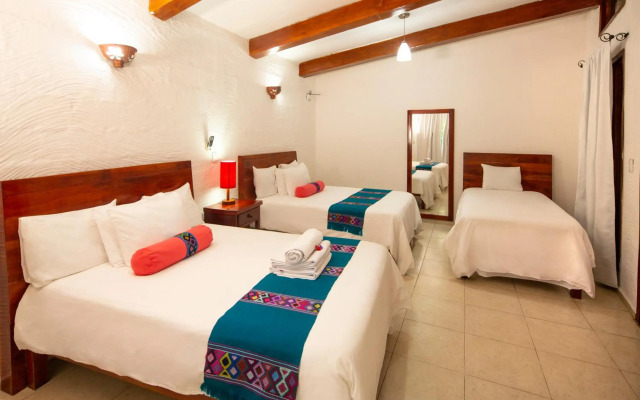 Hotel La Aldea del Halach Huinic