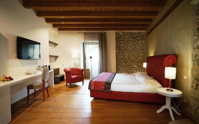 1711 Luxury Guest House