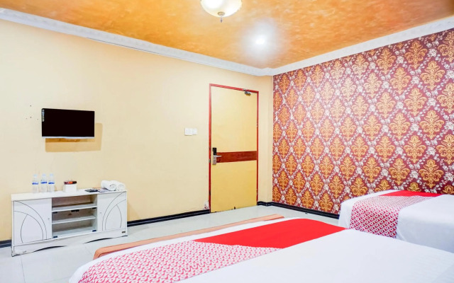 OYO 2574 Z Suites Hotel