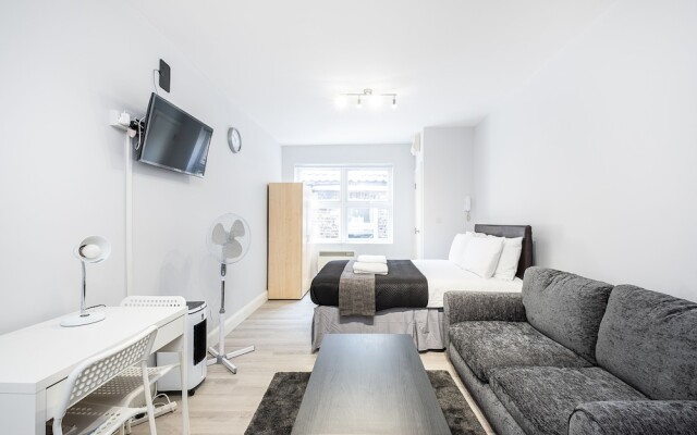 Kings Studio Apartments