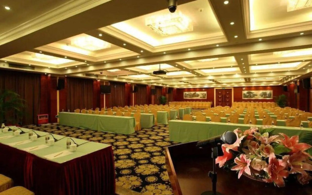 HNA New World Hotel Danzhou
