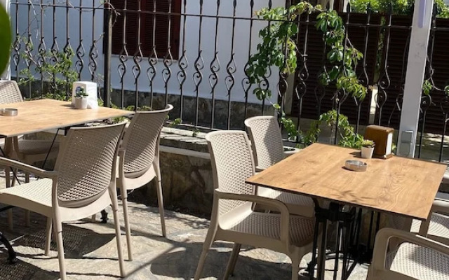 Anayurt Oteli Akyaka