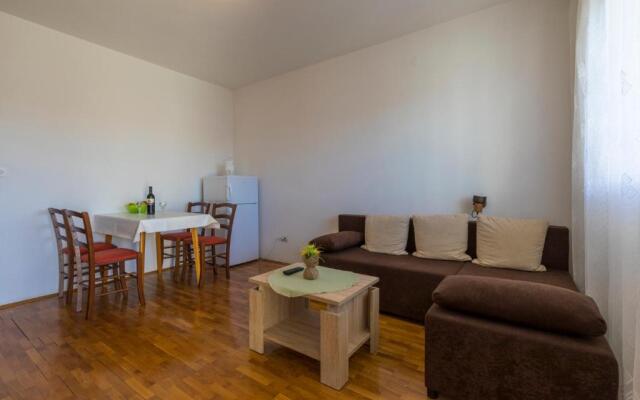 Apartments in Crikvenica 41207