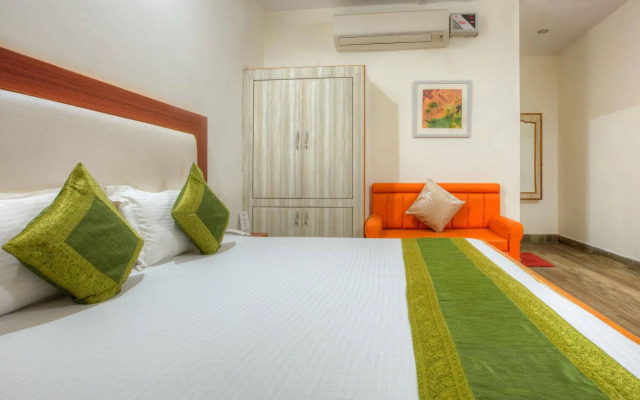 The Lily Hotel