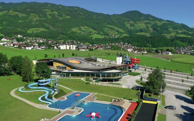 Spacious Apartment in Kaltenbach With Garage