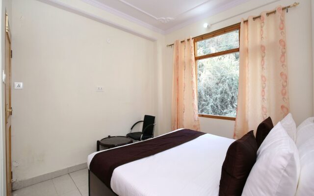 OYO 10083 Home Golden Forest View 2BHK Bhattakufer