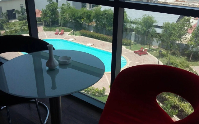 Noble Mingalar Hotel