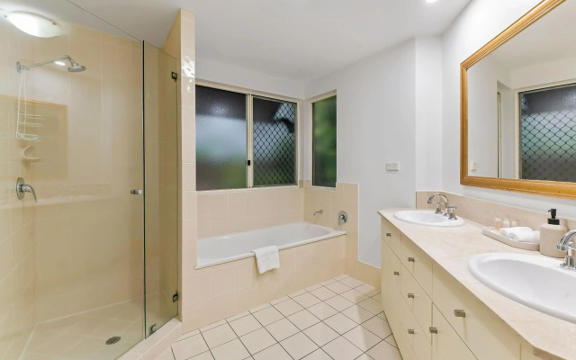 The Lakes Resort Cairns